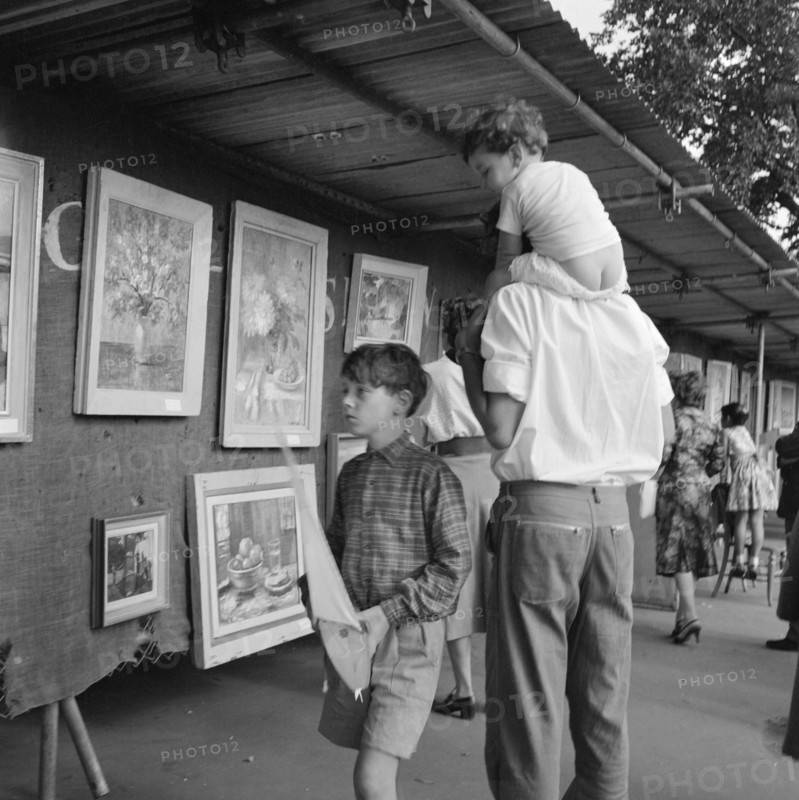 Open-air art exhibition, Hampstead, Greater London, 1960-1965