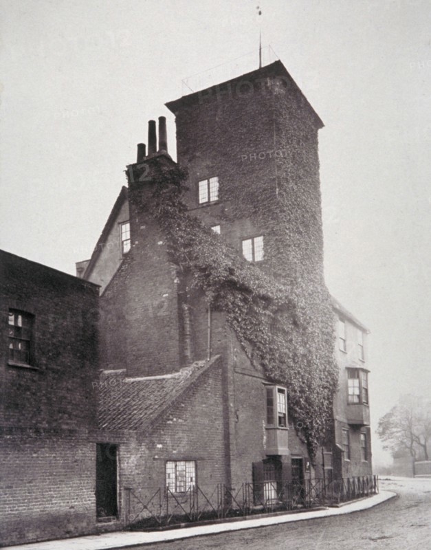 View of Canonbury House, Islington, London, 1879. Artist: Henry Dixon