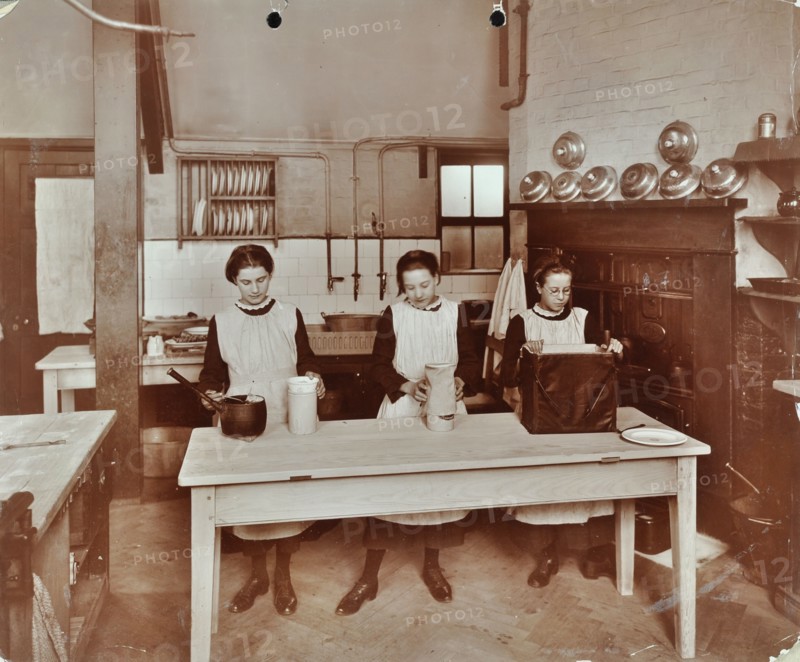 Cookery lesson, Morden Terrace School, Greenwich, London, 1908. Artist: Unknown.