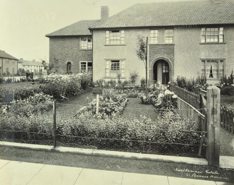 Front garden of 61 Barnes Avenue, on the Castelnau Estate, Barnes, London, 1930 Artist: Unknown.