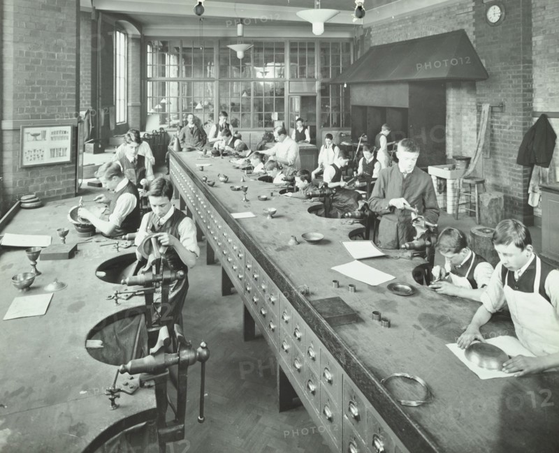 The Silversmiths' Room, Central School of Arts and Crafts, Camden, London, 1911. Artist: Unknown.
