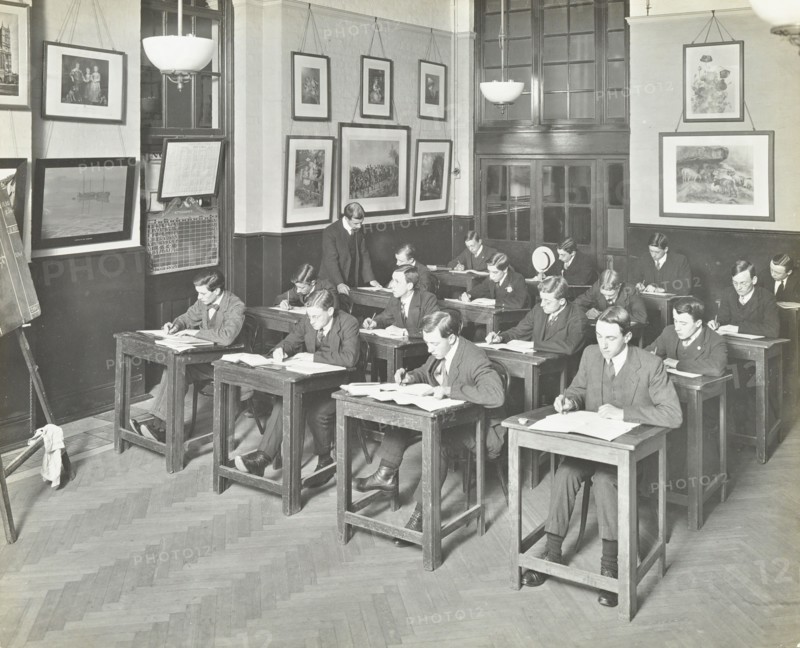 Bookkeeping class for men, Blackheath Road Evening Institute, London, 1914. Artist: Unknown.