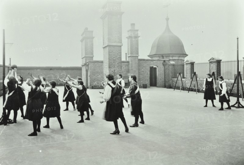 Playing netball, Myrdle Street Girls School, Stepney, London, 1908. Artist: Unknown.