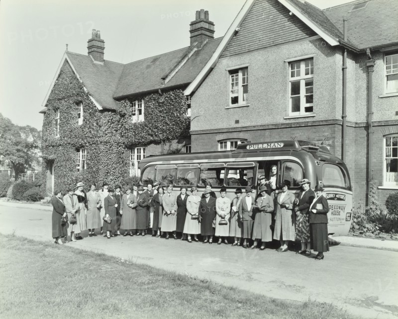 Group of women visitors in front of a school, Croydon, 1937. Artist: Unknown.