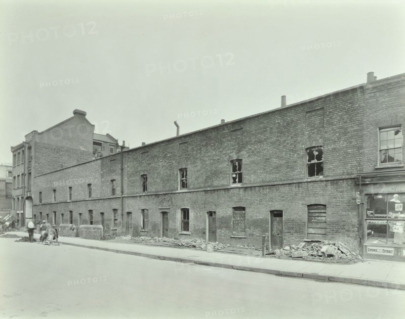 Row of derelict houses, Hackney, London, August 1937. Artist: Unknown.