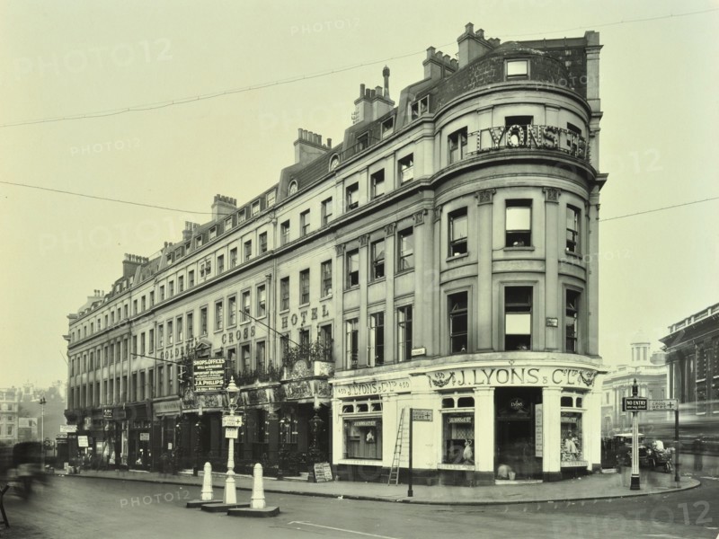 Lyons Tea Shop in the Strand, London, September 1930. Artist: Unknown.