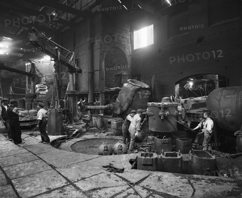 Steel production at the Cammell Laird works, Penistone, Yorkshire, 1913