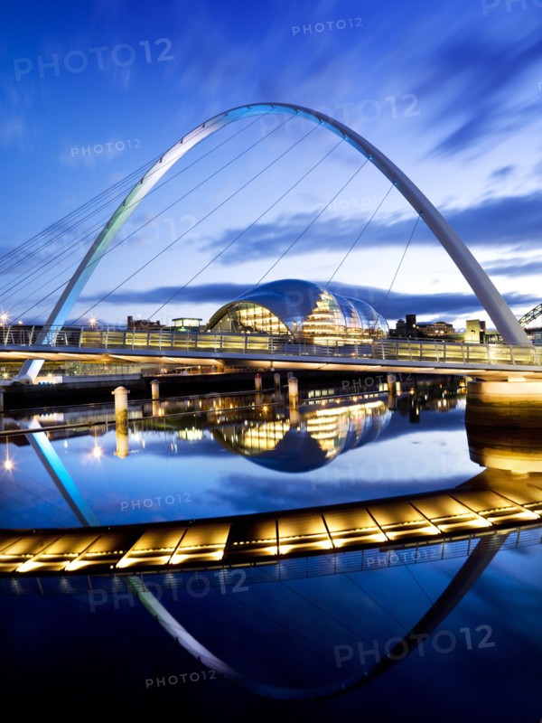 Gateshead Millennium Bridge connecting Gateshead and Newcastle upon Tyne, 2008.   Artist