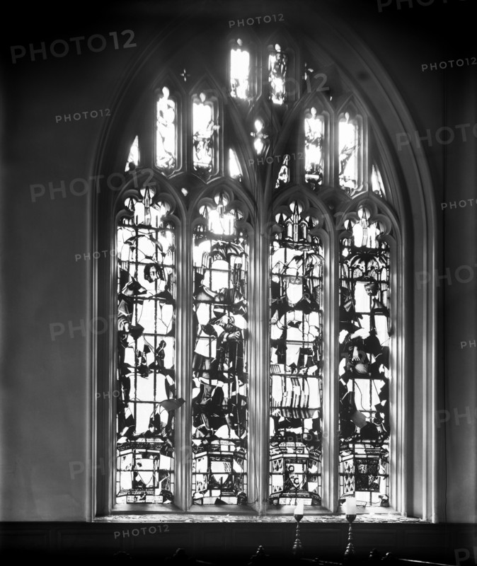 Bomb damage to Lincoln's Inn Chapel, London, October 1915