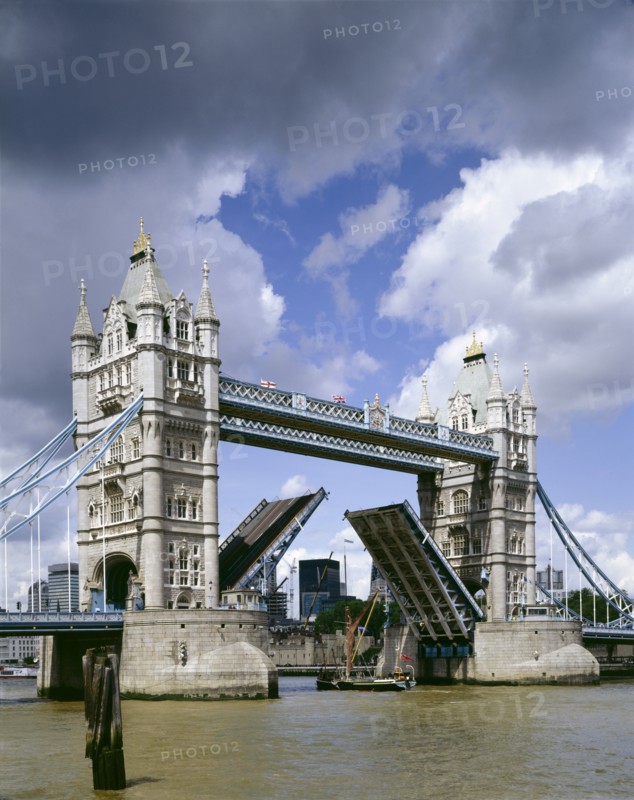 Tower Bridge, c1990-2010