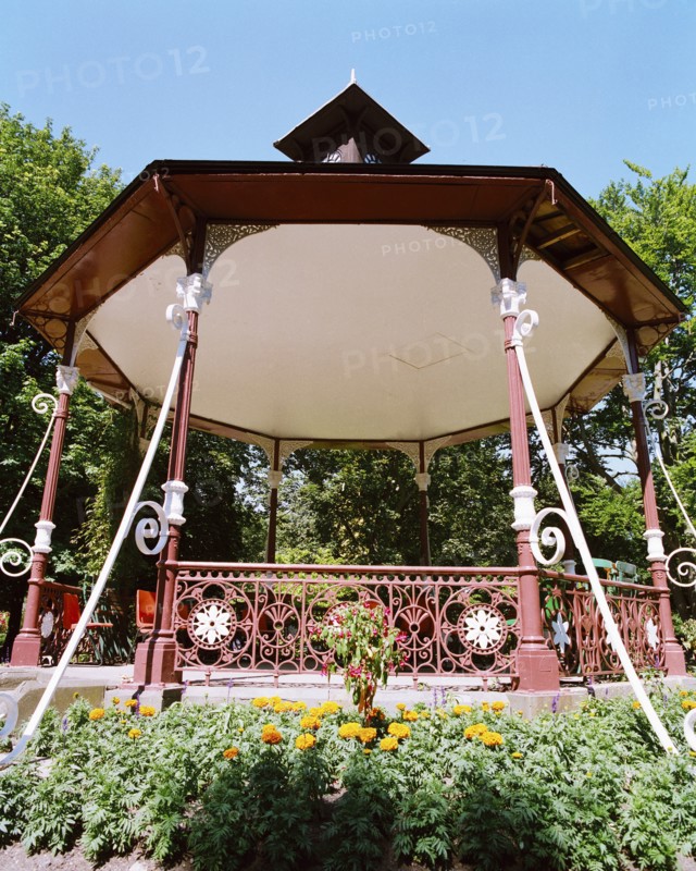 Bandstand, Town Gardens, Old Town, Swindon, Wiltshire, 2006