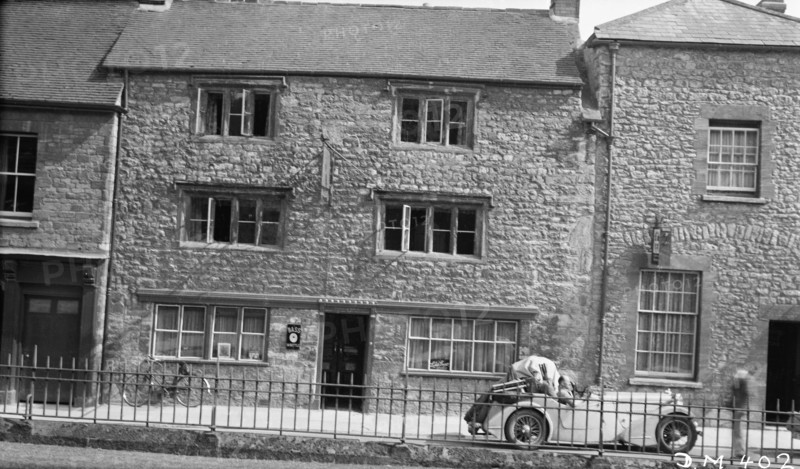 Plume of Feathers Hotel, Half Moon Street, Sherborne, Dorset, 1939.
