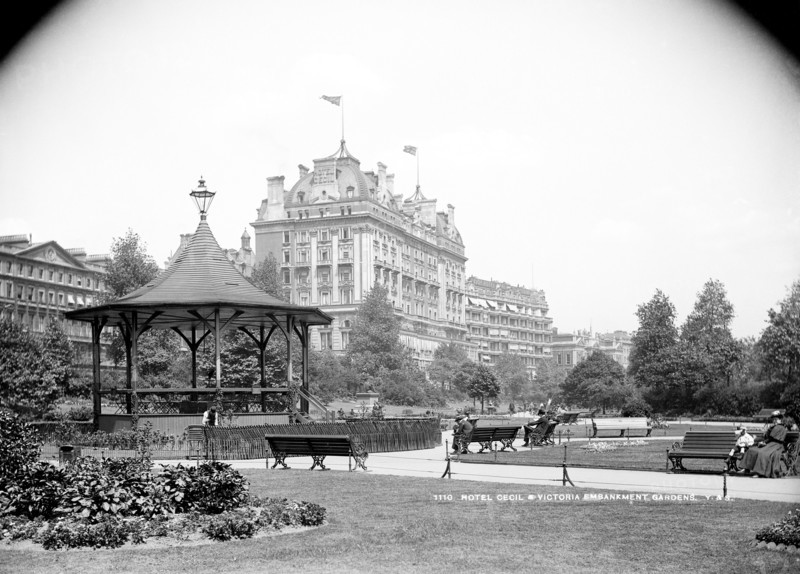 Victoria Embankment Gardens, Westminster, London, c1890s