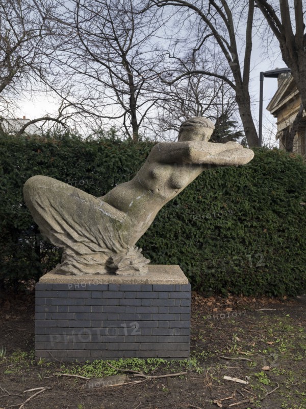 Reclining Woman', sculpture by Karel Vogel, Great West Road, Hammersmith, London, 2016