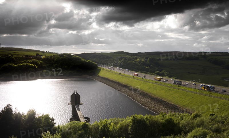 Scammonden Resevoir, West Yorkshire, 2011