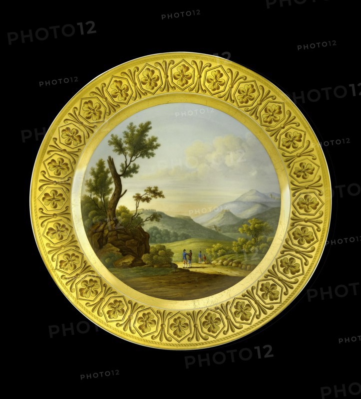 Dessert plate depicting the Battlefield of Bussaco, Portugal, 1810s