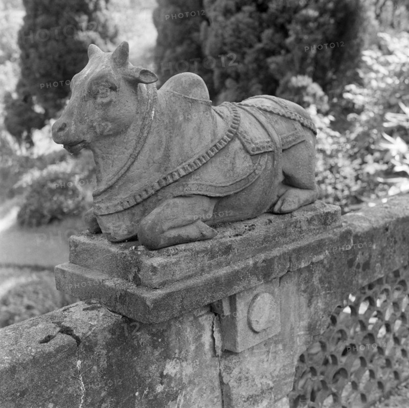 Indian Bridge, Sezincote Park, Gloucestershire, c1945-c1980