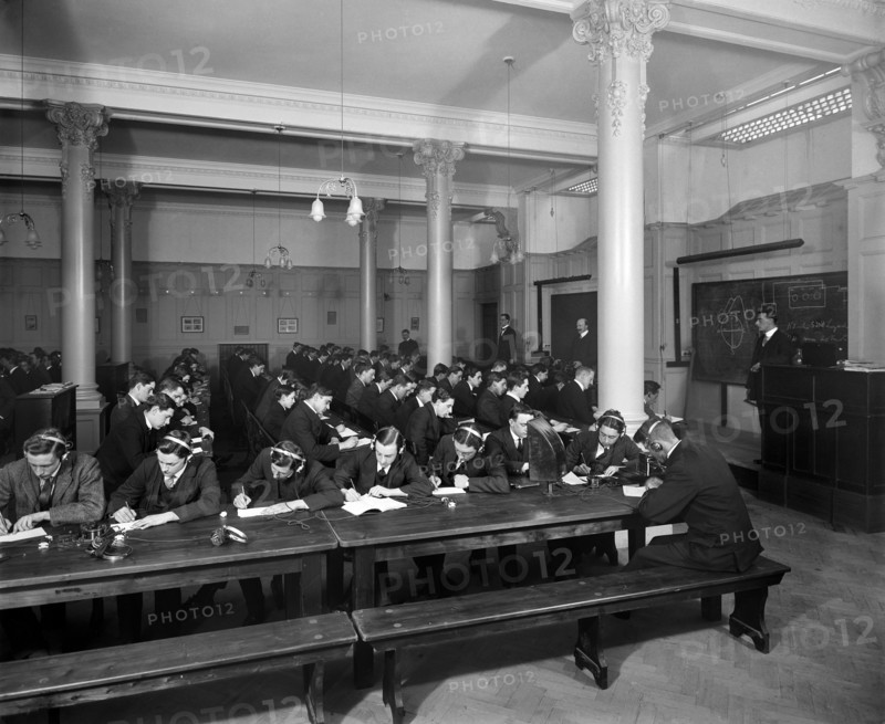 Trainee radio operators, Marconi House, the Strand, London, 1913