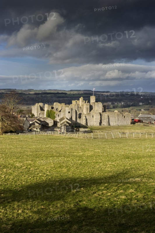 Middleham Castle, North Yorkshire, c1980-c2018