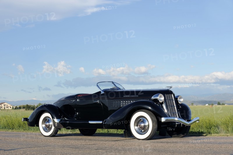 Auburn 852 SC Speedster 1936. Artist: Simon Clay.