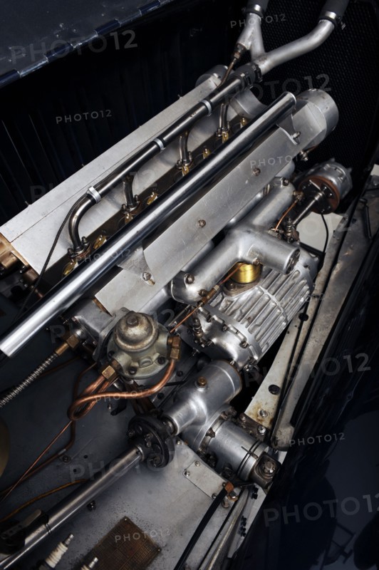 Bugatti type 55 1932. Artist: Simon Clay.