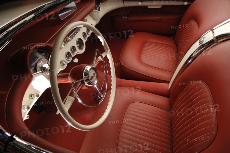 Chevrolet Corvette 1954 . Artist: Simon Clay.