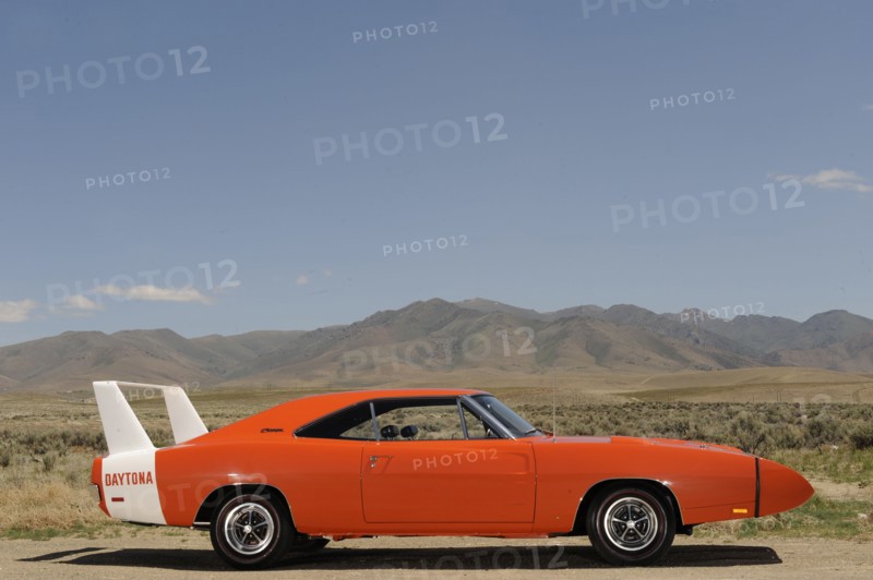 Dodge Charger Daytona 440 1969. Artist: Simon Clay.