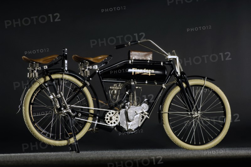 Flanders beltdrive single 1912. Artist: Simon Clay.