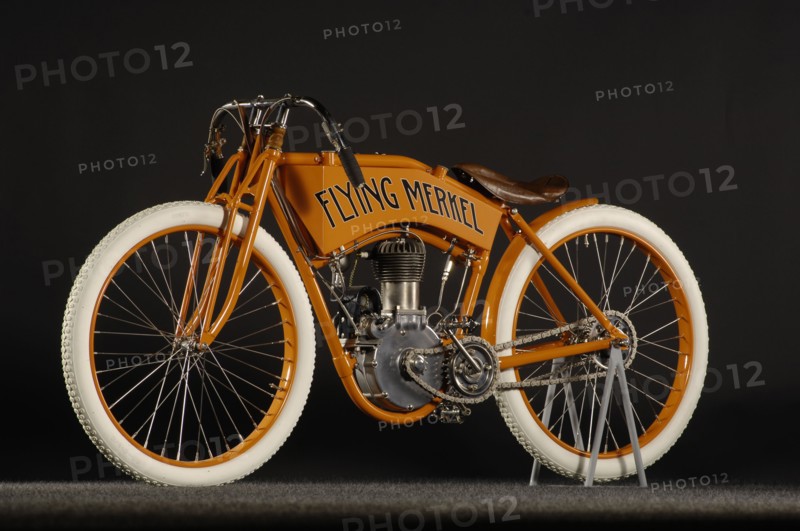 Flying Merkel 1911. Artist: Simon Clay.