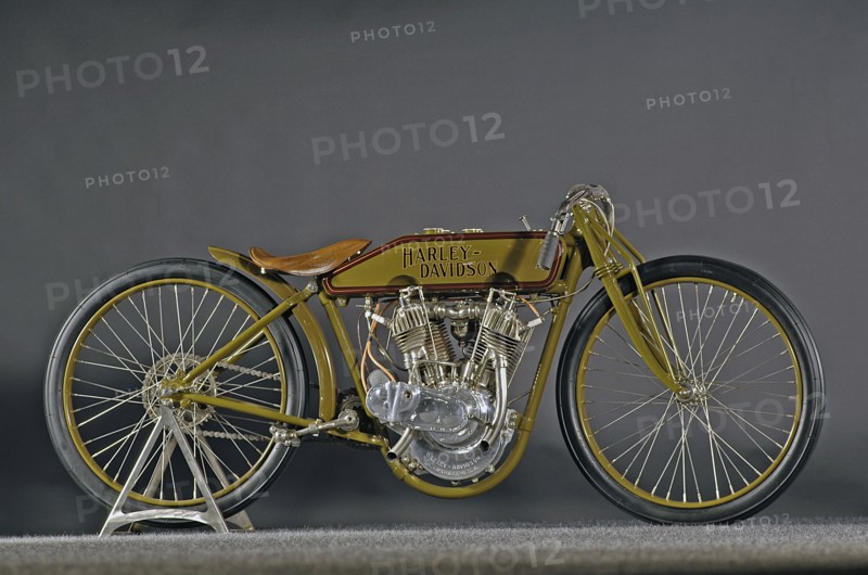 Harley Davidson Board track racer 1921. Artist: Simon Clay.
