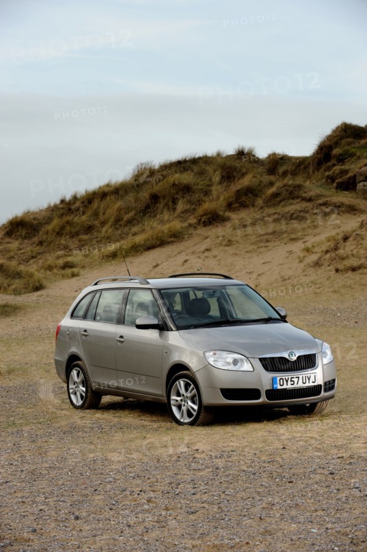 Skoda Fabia Estate 2007. Artist: Simon Clay.