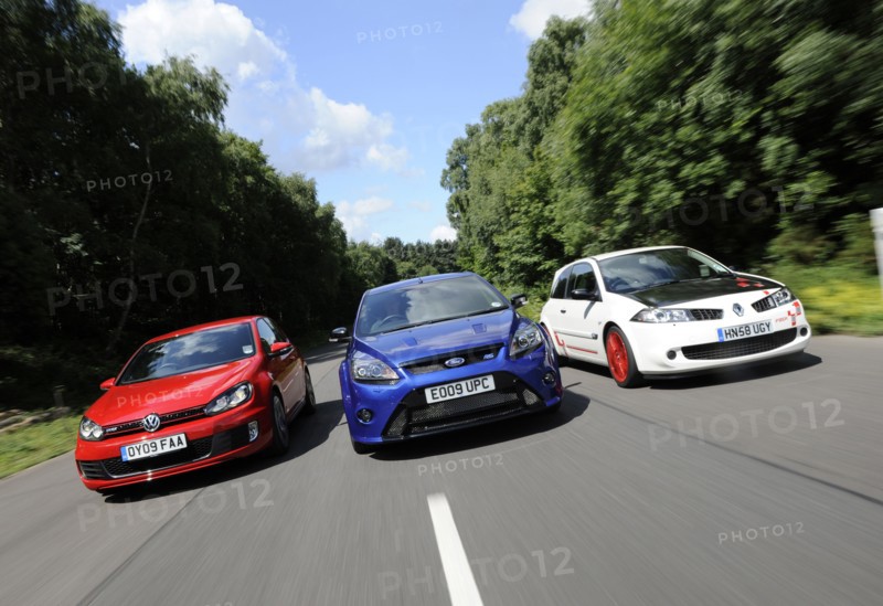 VW Golf GTi Renault Megane Sport R26R and Ford Focus RS 2009. Artist: Simon Clay.