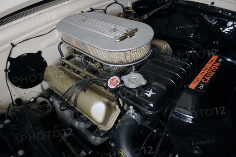 Ford Galaxie 500 race car 1962. Artist: Simon Clay.