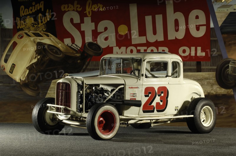 Ford short track jalopy coupe 1932. Artist: Simon Clay.