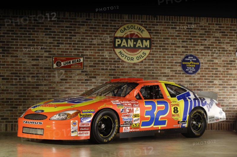 Ford Taurus winston cup race tide nascar 1999. Artist: Simon Clay.