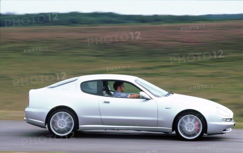 2000 Maserati 3200 GT. Artist: Unknown.