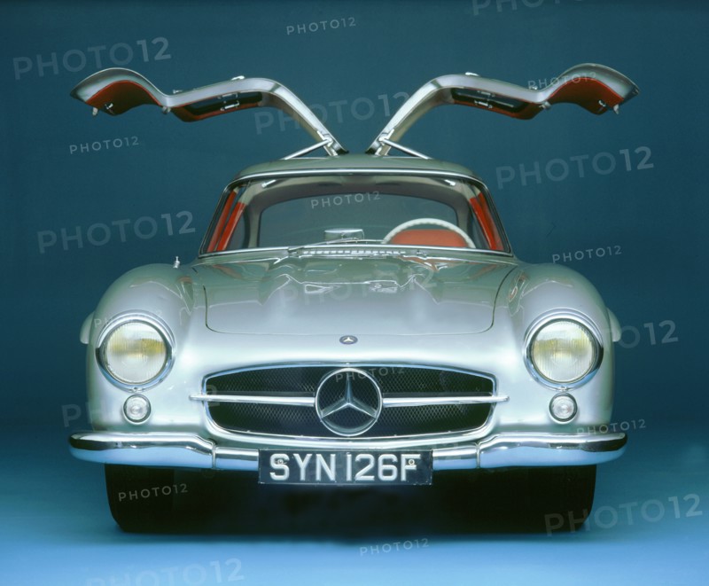 1957 Mercedes Benz 300 SL Gullwing. Artist: Unknown.
