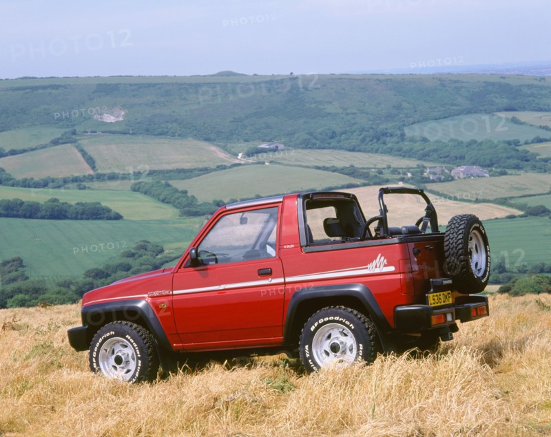 1994 Daihatsu Sportrak 1.6 ELXi. Artist: Unknown.