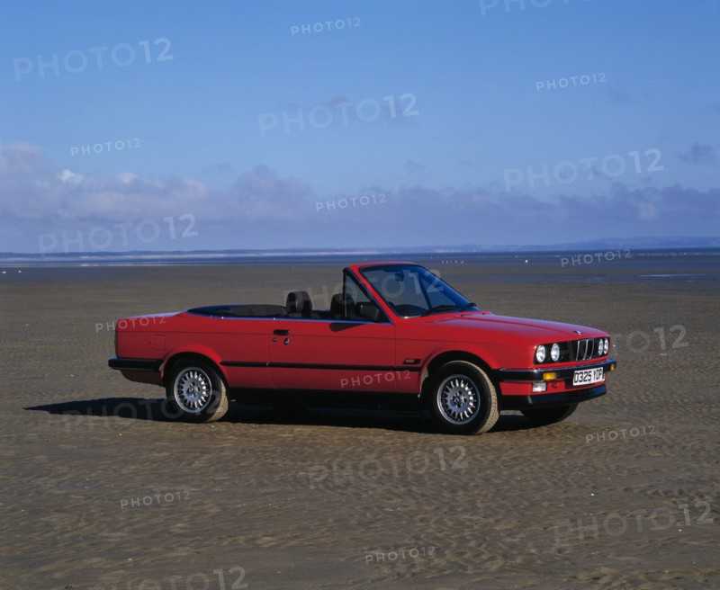 1987 BMW 325i convertible. Artist: Unknown.