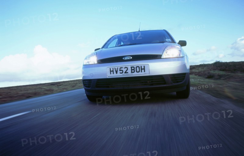 2005 Ford Fiesta LX. Artist: Unknown.