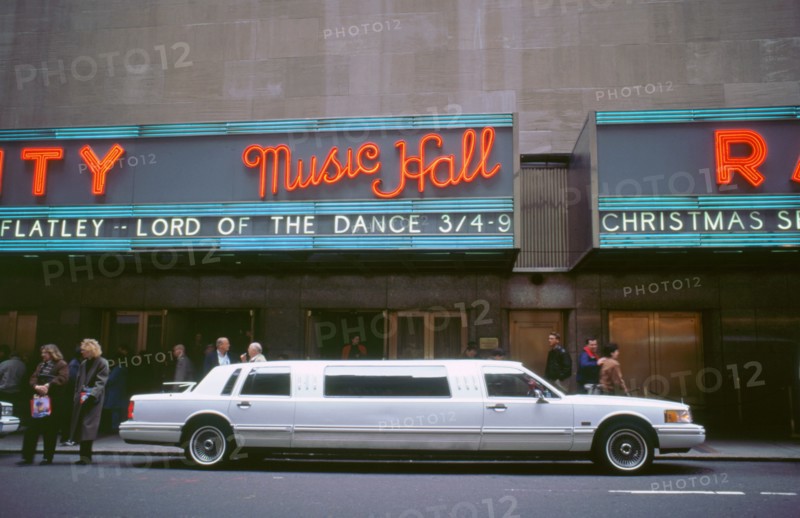 Stretch Limousine in New York. Artist: Unknown.