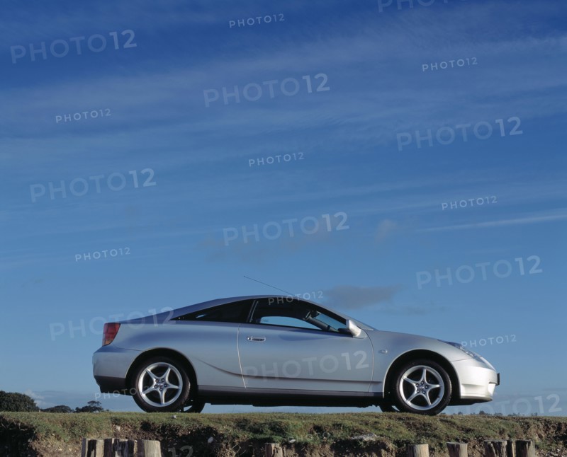 1999 Toyota Celica vvti. Artist: Unknown.