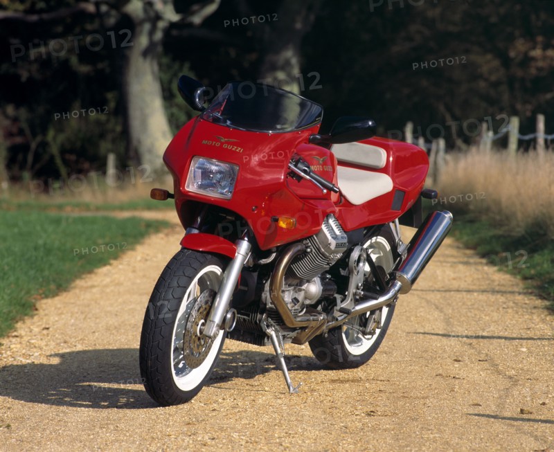 1994 Moto Guzzi Daytona 1000. Artist: Unknown.
