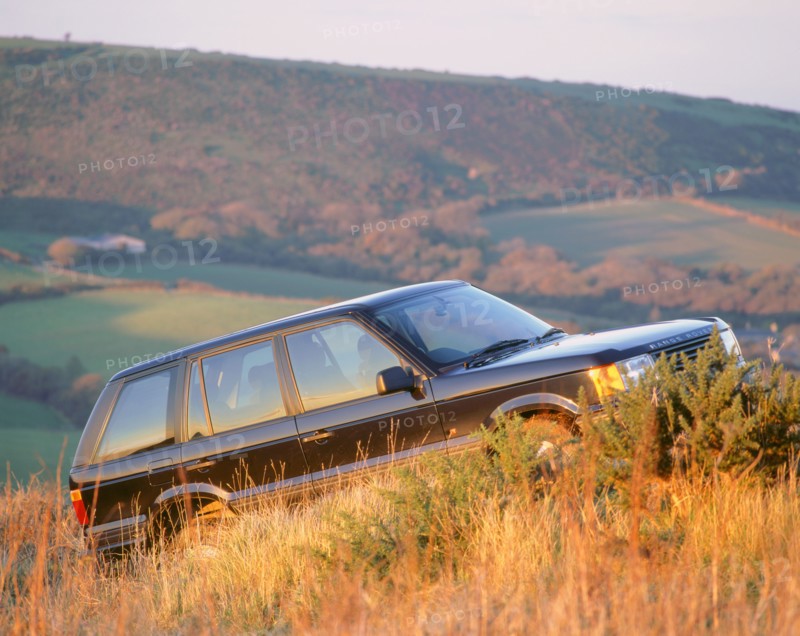 1997 Range Rover 4.0. Artist: Unknown.