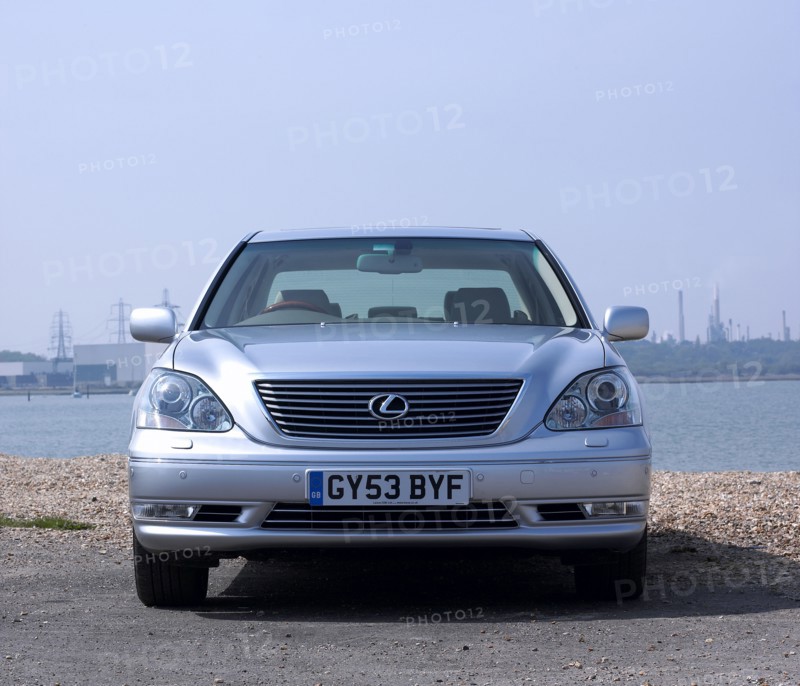2004 Lexus LS430. Artist: Unknown.
