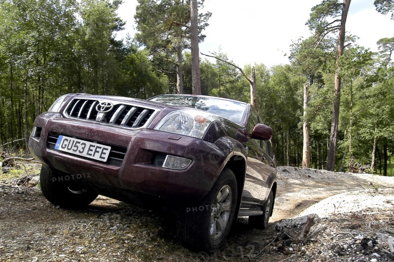 2003 Toyota Landcruiser. Artist: Unknown.