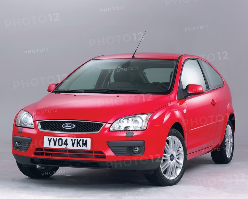 2004 Ford Focus. Artist: Unknown.