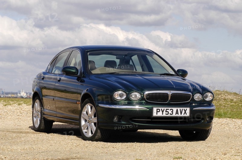 2003 Jaguar X Type 3L. Artist: Unknown.