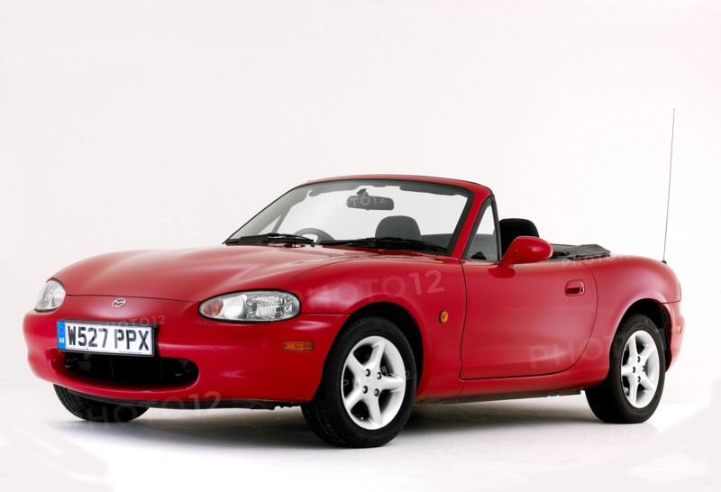 2000 Mazda MX5. Artist: Unknown.