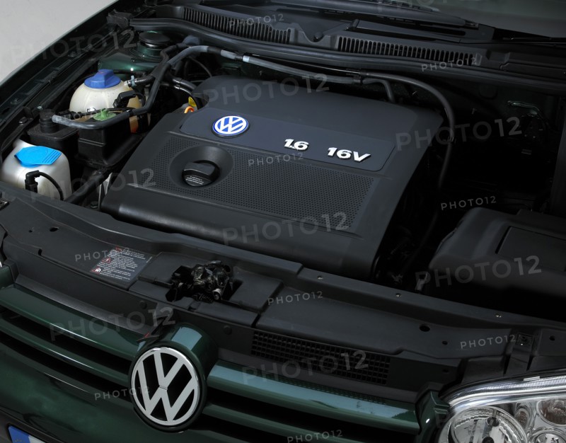 2001 VW Golf 1.6. Artist: Unknown.
